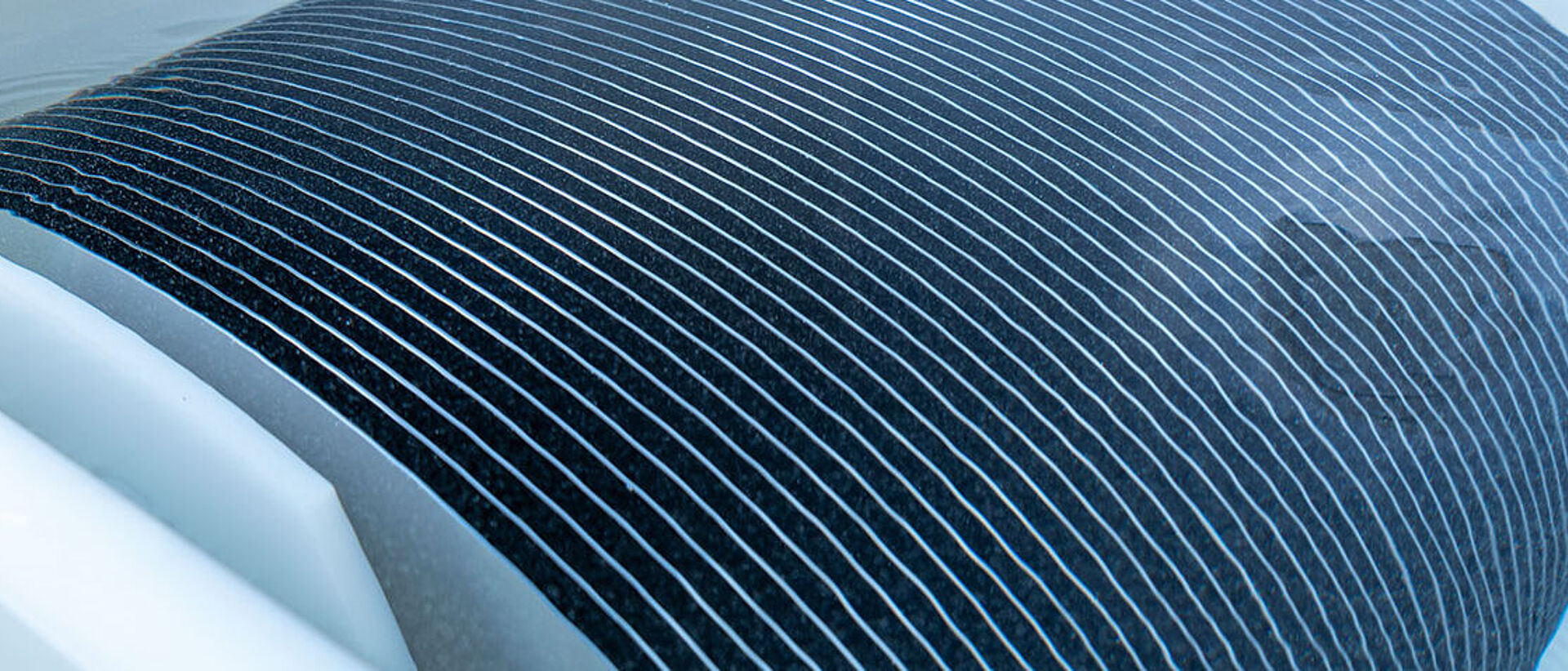 Wafers in wet chemical bath for particle remove and outstanding surface cleanliness