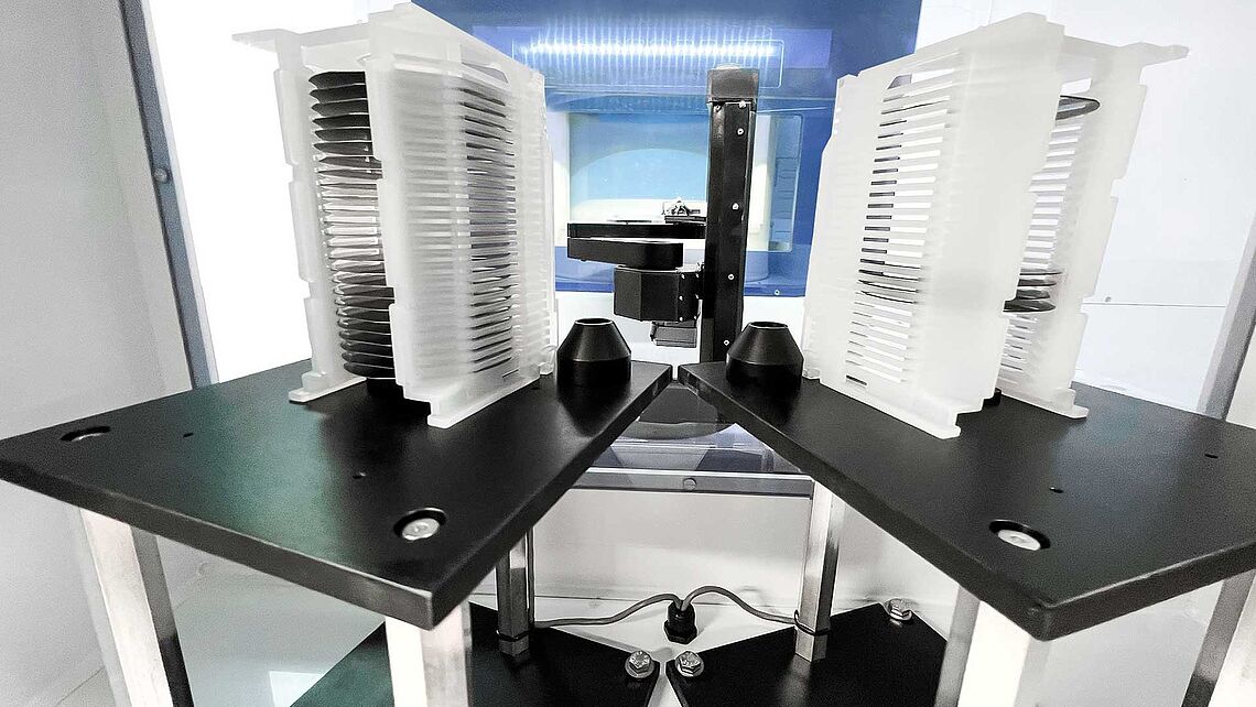 Handling Semiconductor wafer