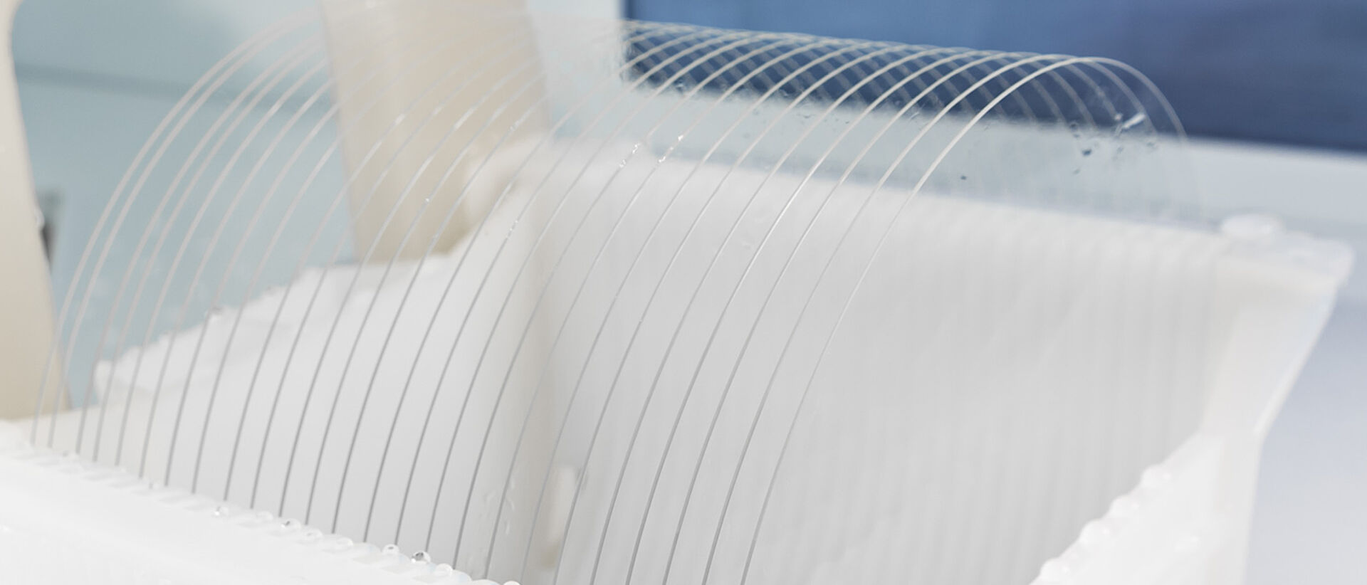 Glass platelets in white translucent carrier Glass platelets in white translucent carrier