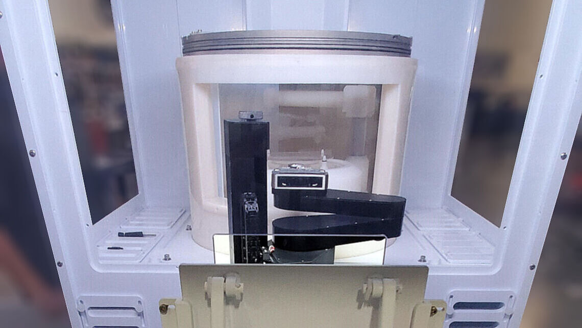 Doppelte bewegliche Sprüharme mit separaten Chemikalienleitungen Doppelte bewegliche Sprüharme mit separaten Chemikalienleitungen